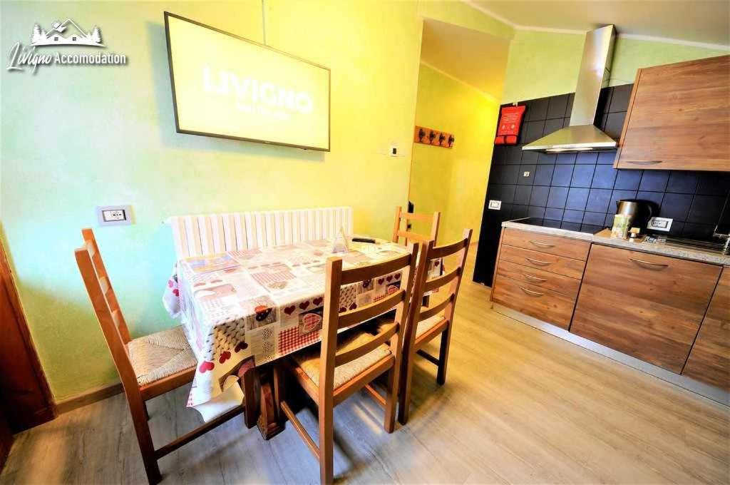 Residence Casa Longa By Livigno Accomodation エクステリア 写真