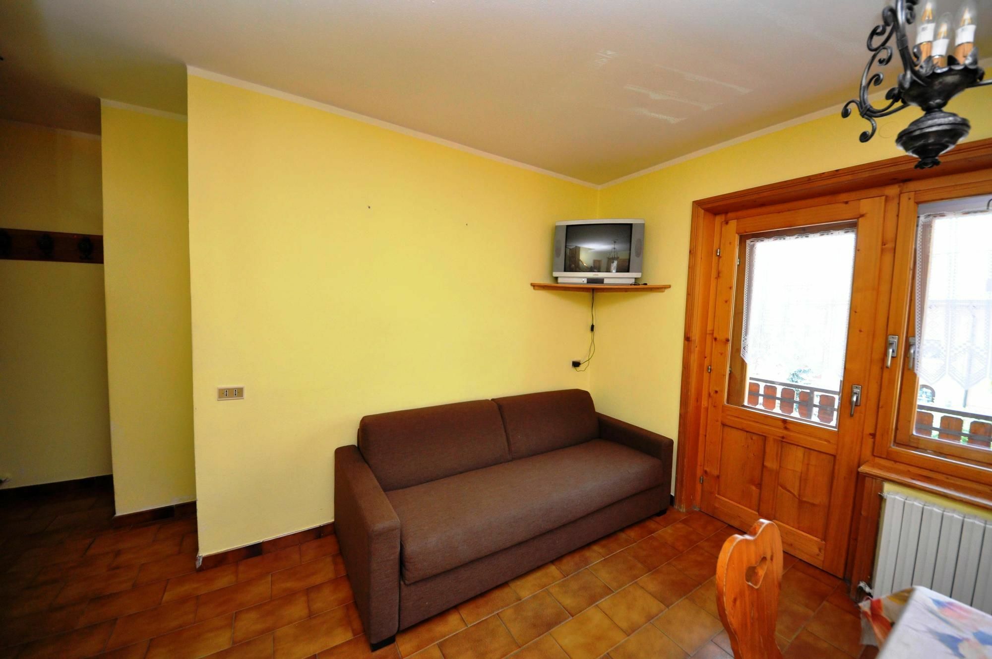 Residence Casa Longa By Livigno Accomodation エクステリア 写真
