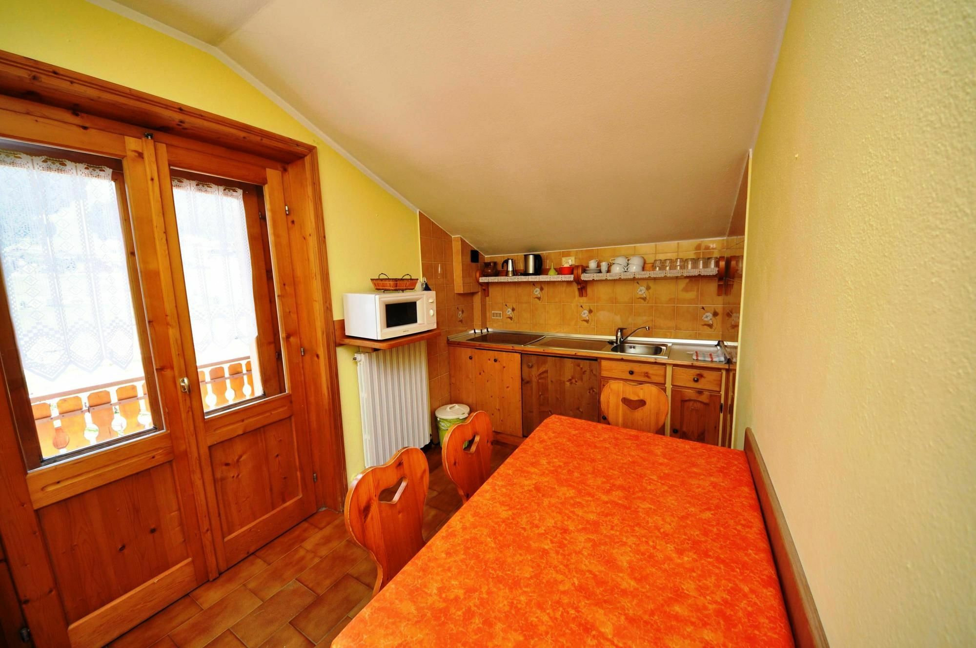 Residence Casa Longa By Livigno Accomodation エクステリア 写真