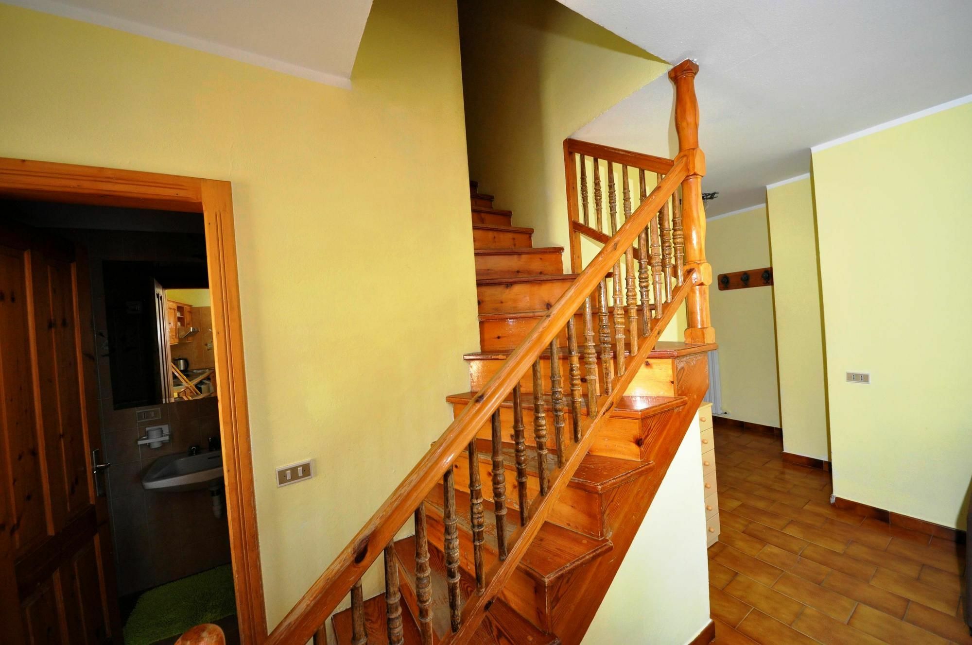 Residence Casa Longa By Livigno Accomodation エクステリア 写真